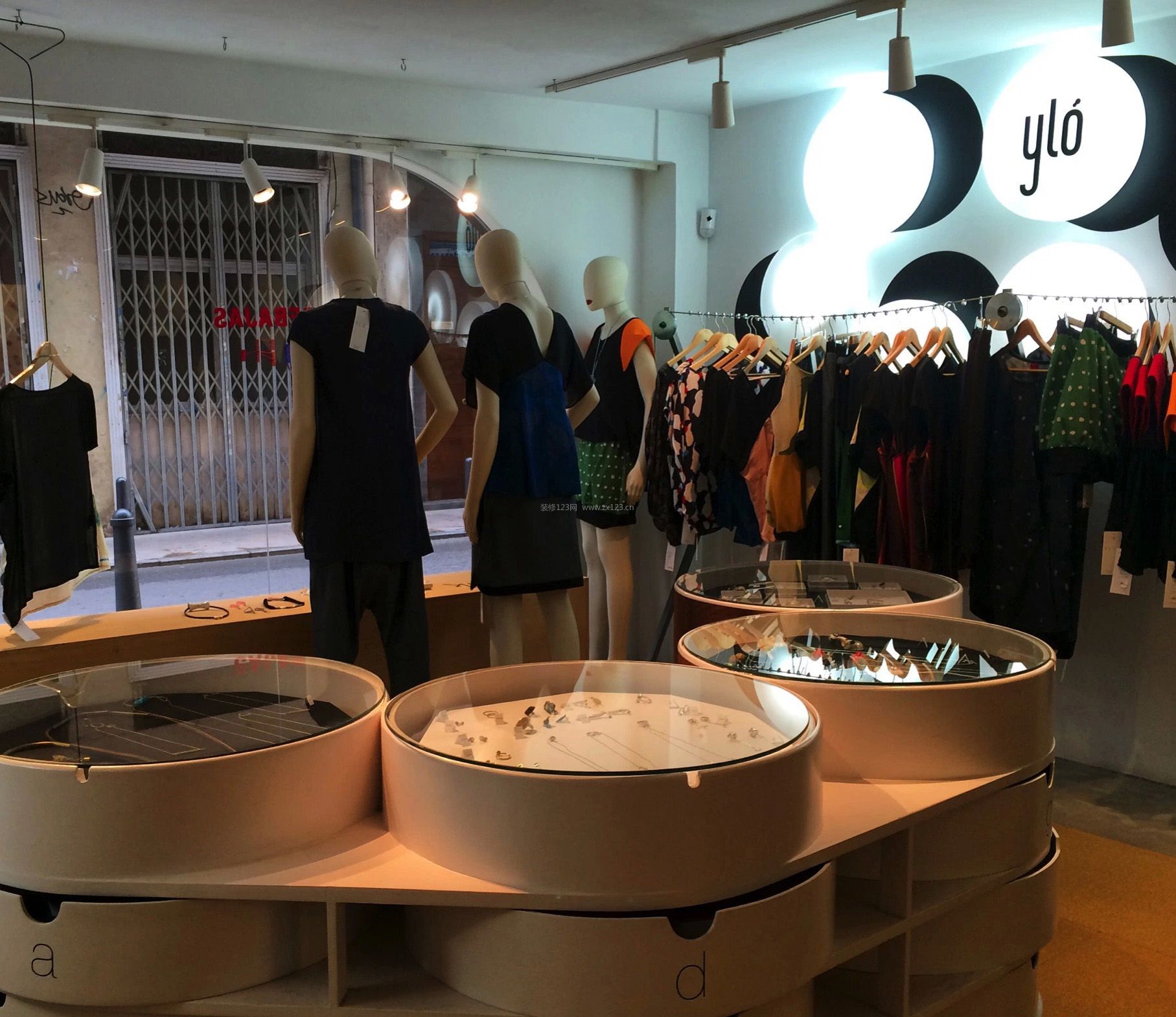 服装展示台 服装展示柜